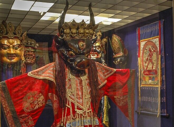 Экспозиция «Мистерия Цам» отправилась на отдых